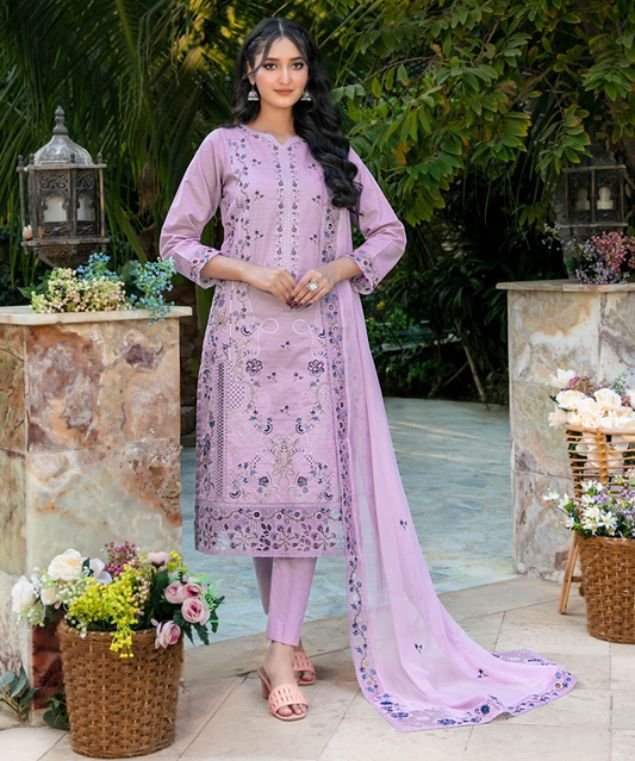 Nayiri 1 Soft Lilac Embroidered 3-Piece Lawn Suit - Image 1