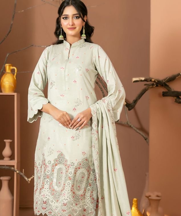Zouq 1 Mint Aura Embroidered 3-Piece Suit - Image 1