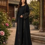 Noir Pleat Abaya