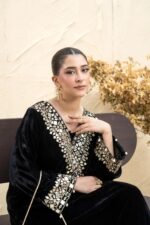 Black Mirror Work Velvet Kaftan Set - Image 5
